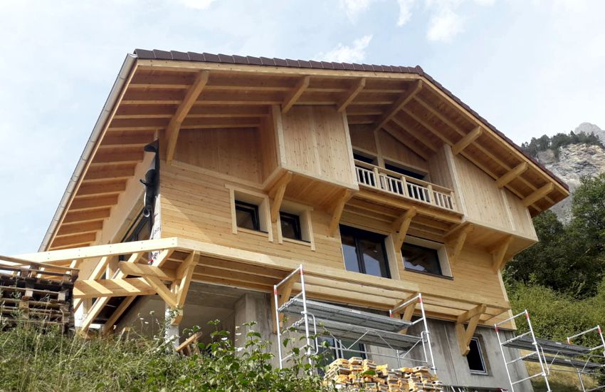 Case di legno in tronchi un classico di montagna